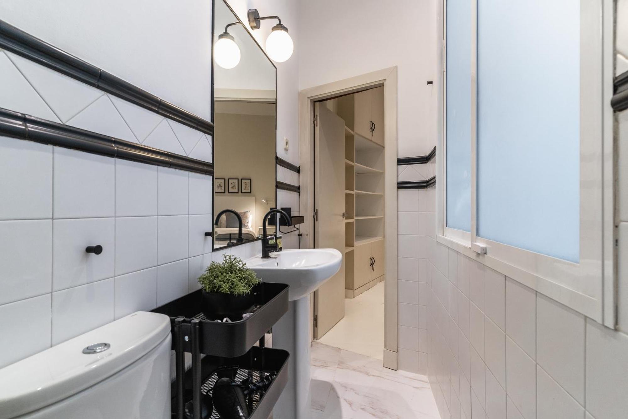 Spacious Modern-3Bedrooms 2Bathrooms-Plaza Mayor 마드리드 외부 사진